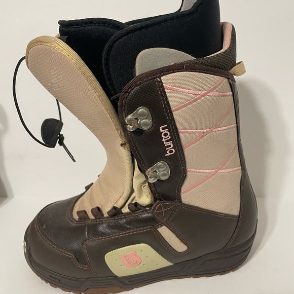 Burton Moto Snowboarding Boots- Women’s size 6 - Picture 13 of 15